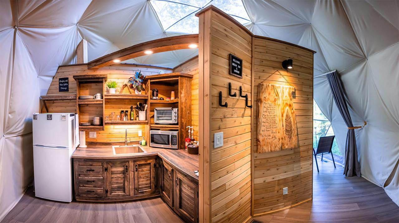 Quisibis Domes Chalet